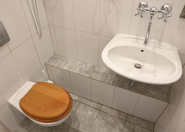 Zar Ferdinand Schloss Weitersroda Daire Hildburghausen